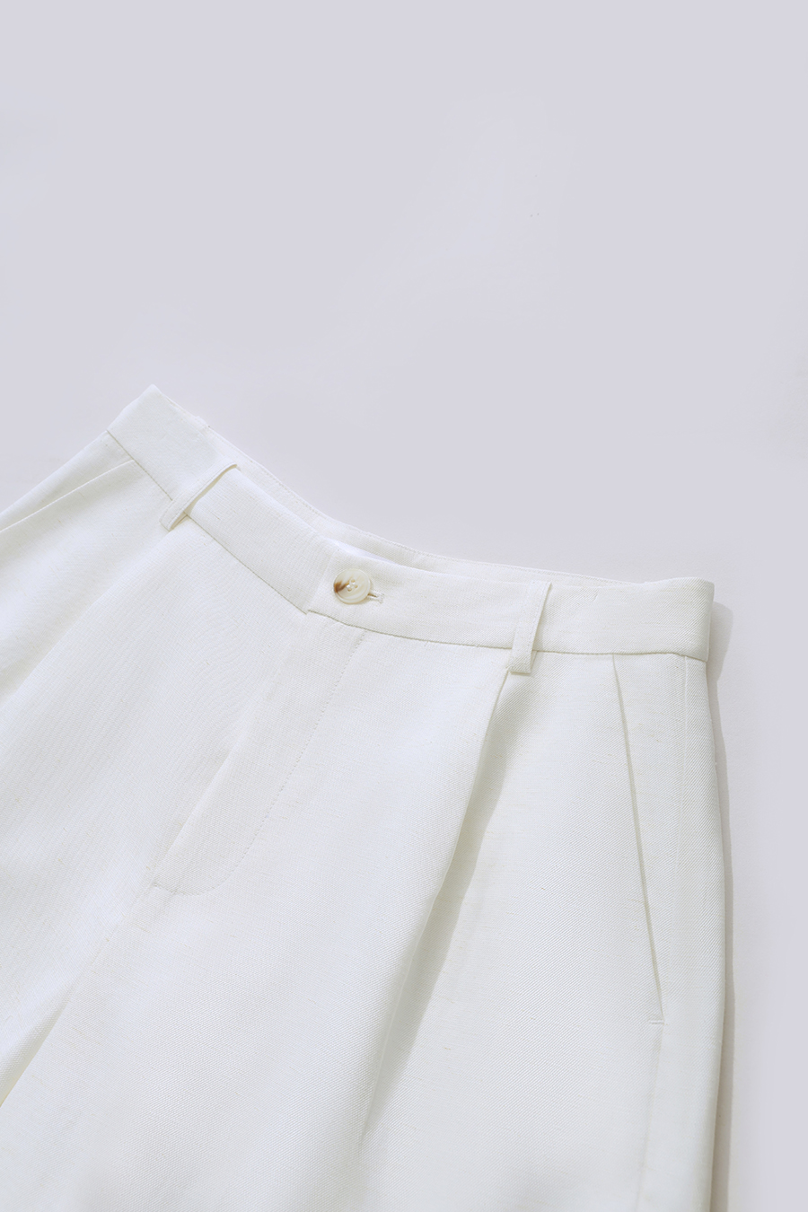 Cuffed Casual Shorts