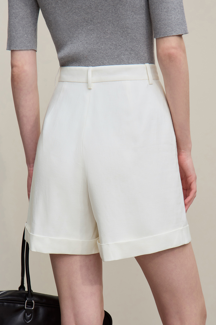 Cuffed Casual Shorts