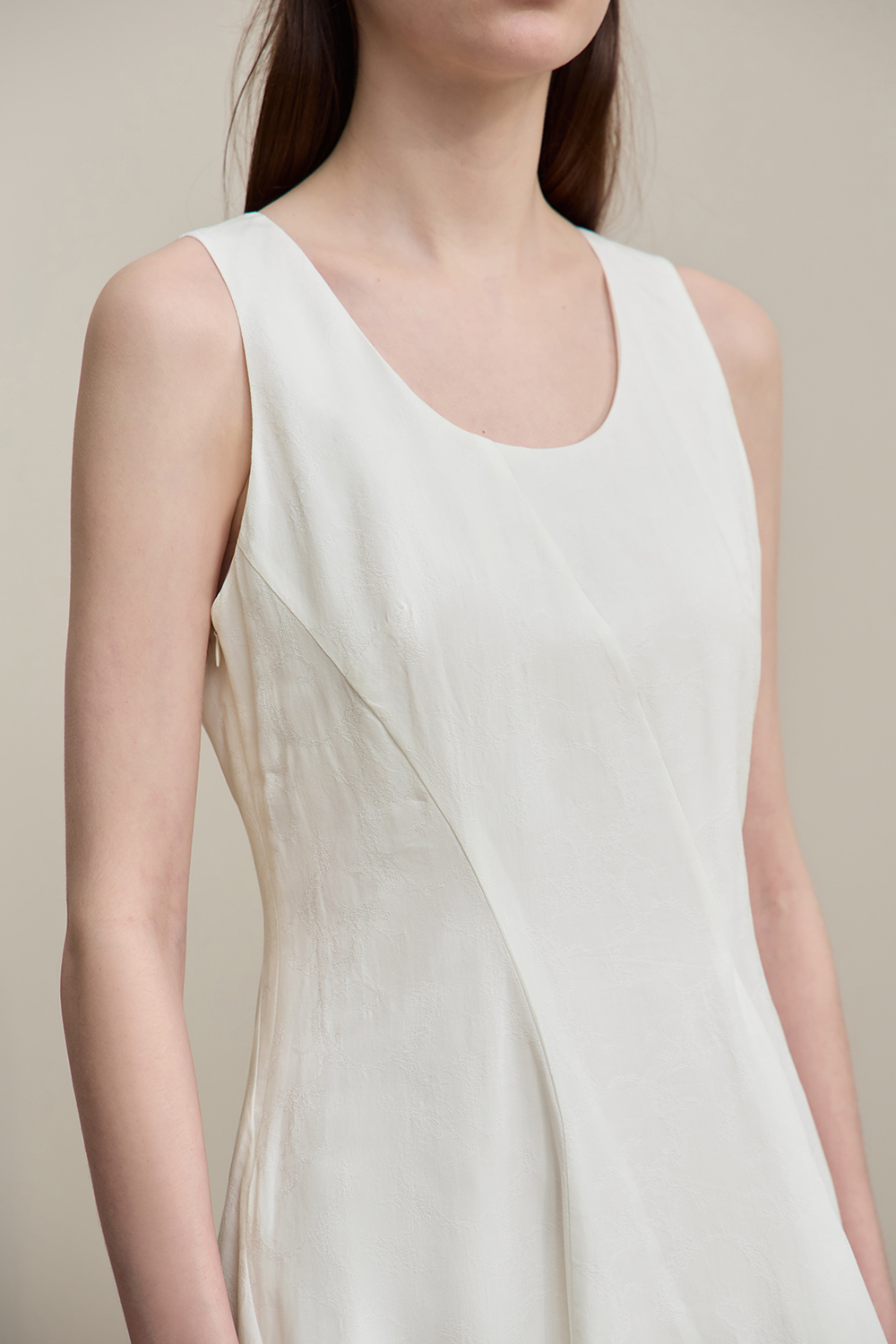 Jacquard Sleeveless Dress|AMII