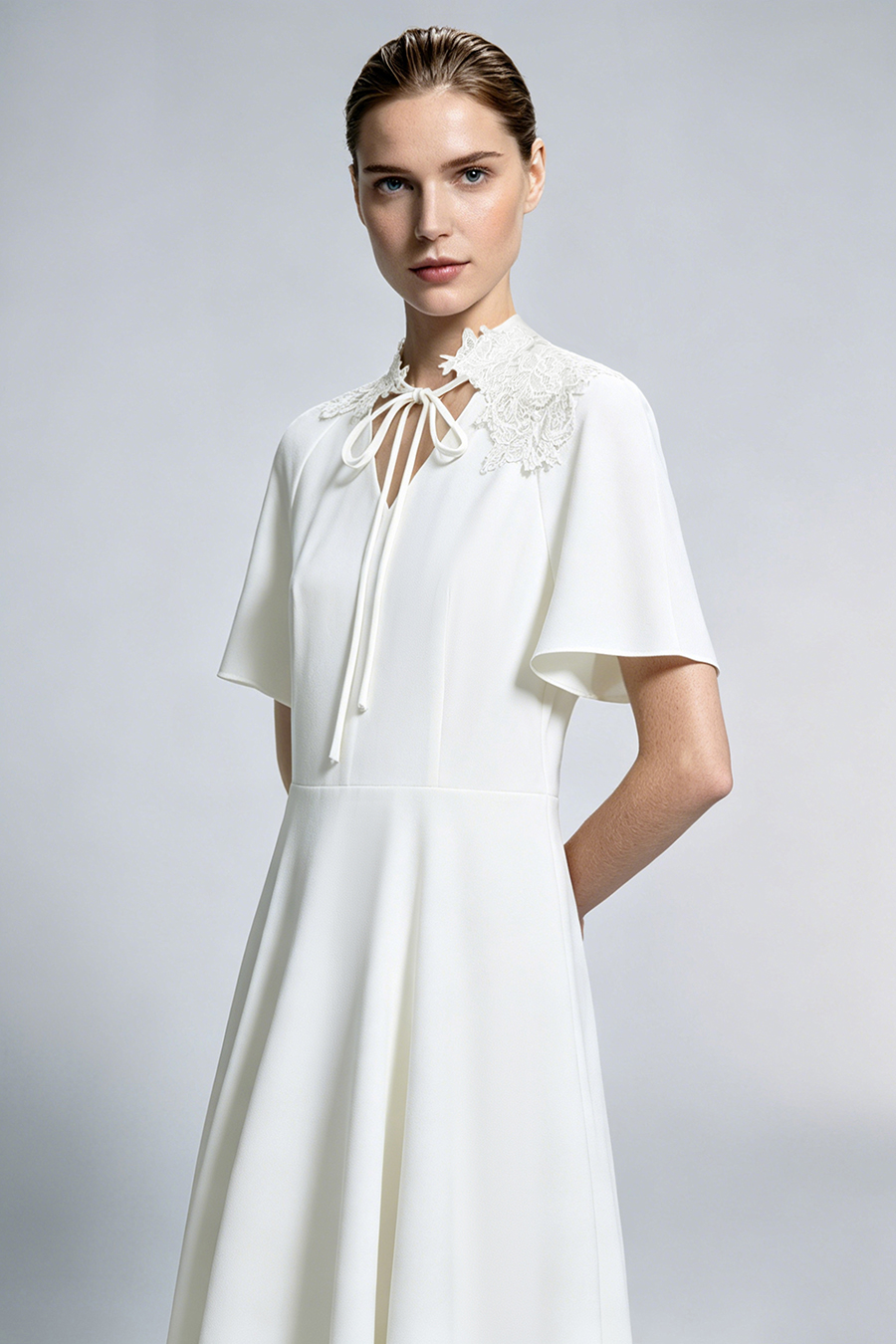 Lace Spliced Tie Dress|AMII