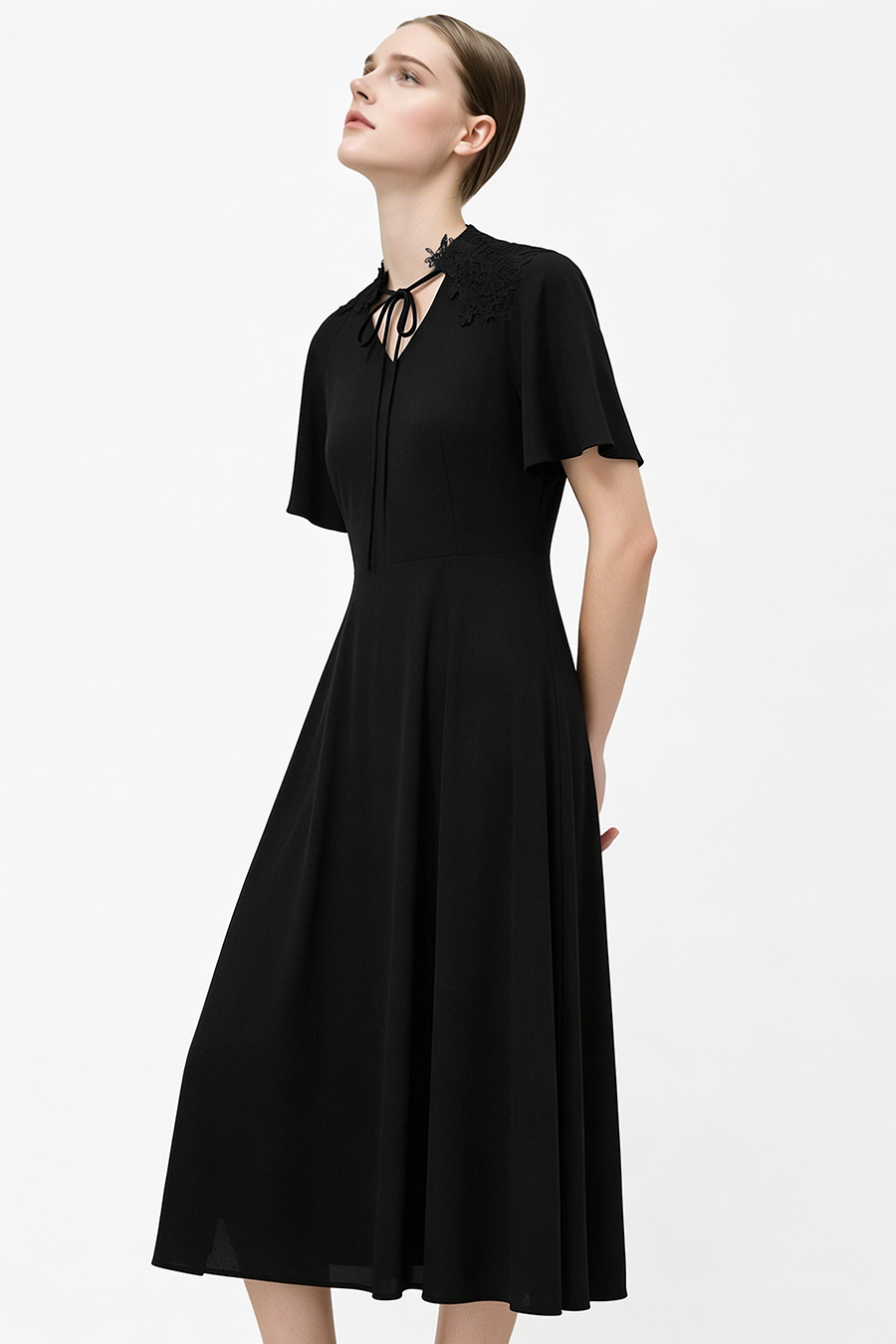 Lace Spliced Tie Dress|AMII