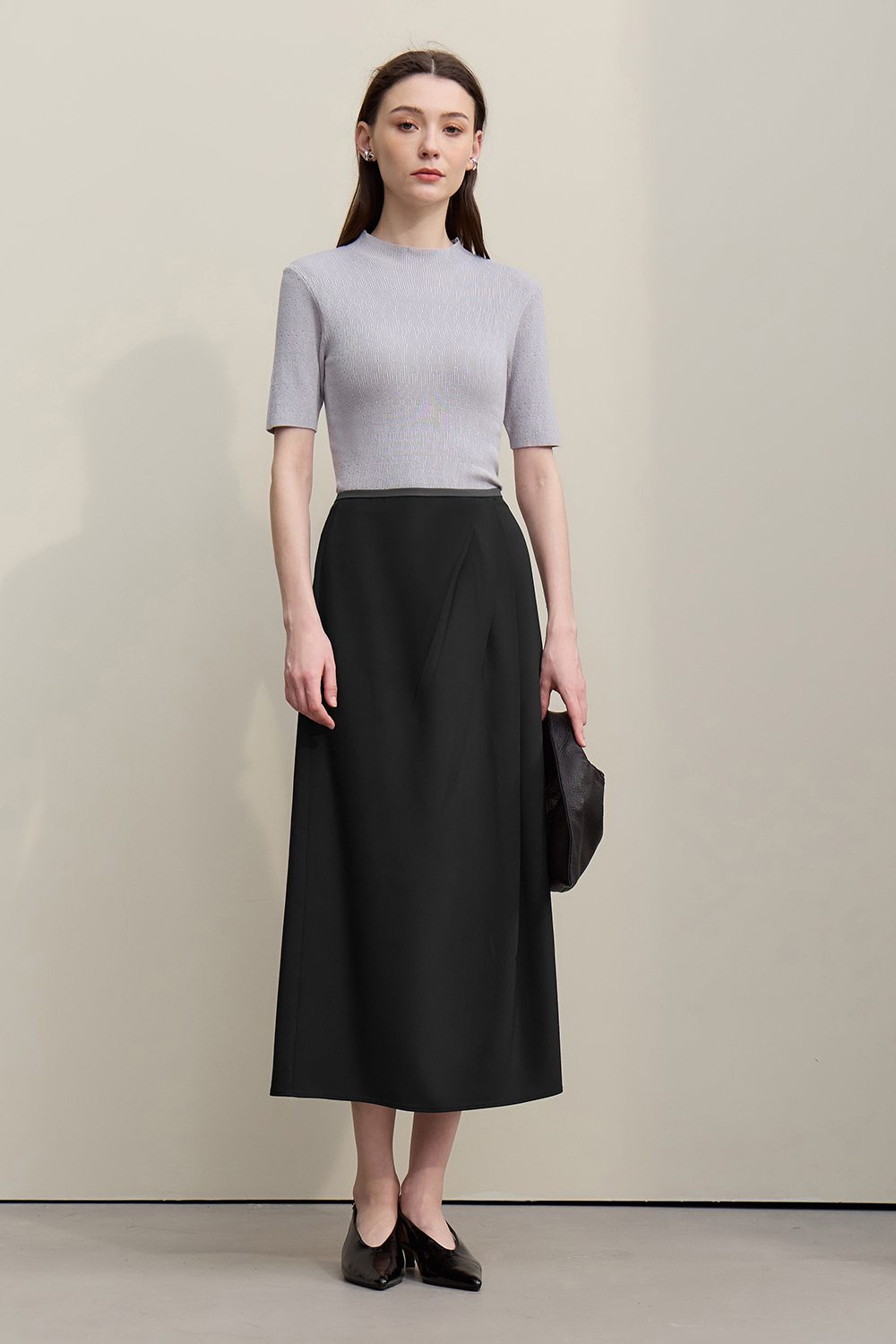 Pleated Slit Skirt