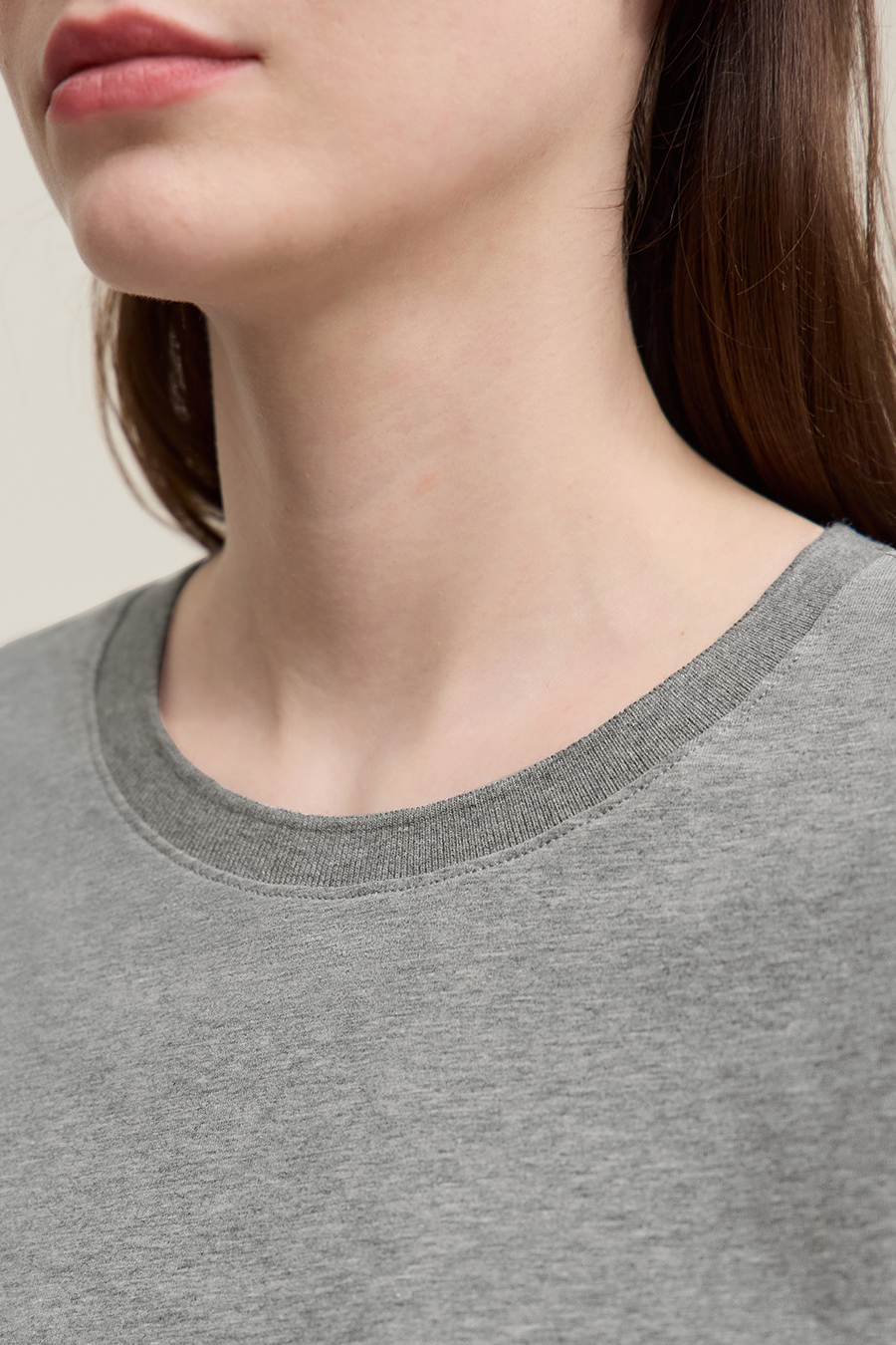 Crew Neck Three-quarter Sleeve Stretch Cotton T-shirt|AMII
