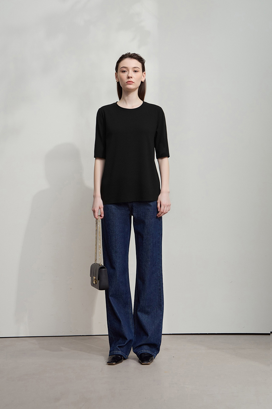 Crew Neck Three-quarter Sleeve Stretch Cotton T-shirt|AMII
