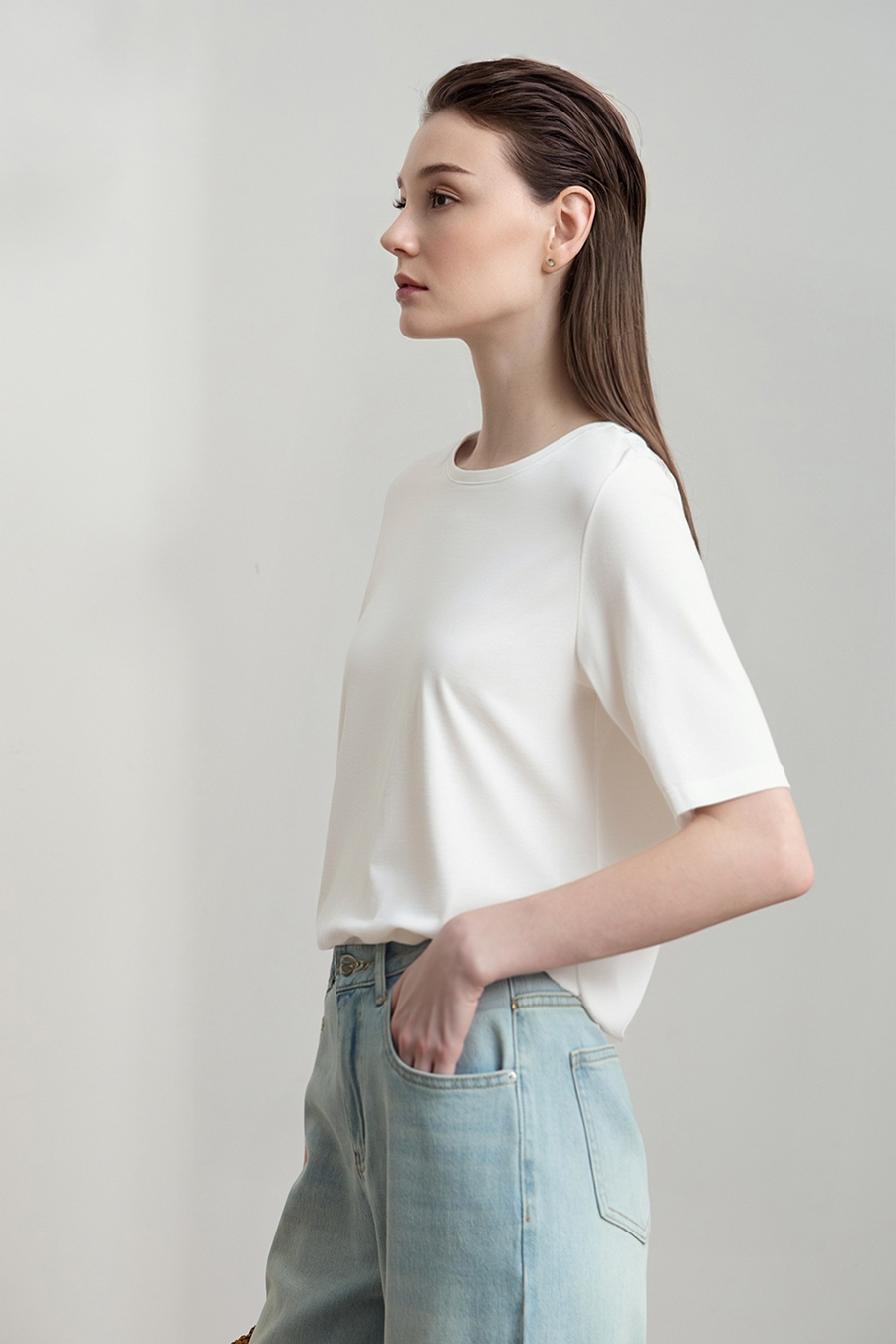 Crew Neck Three-quarter Sleeve Stretch Cotton T-shirt|AMII