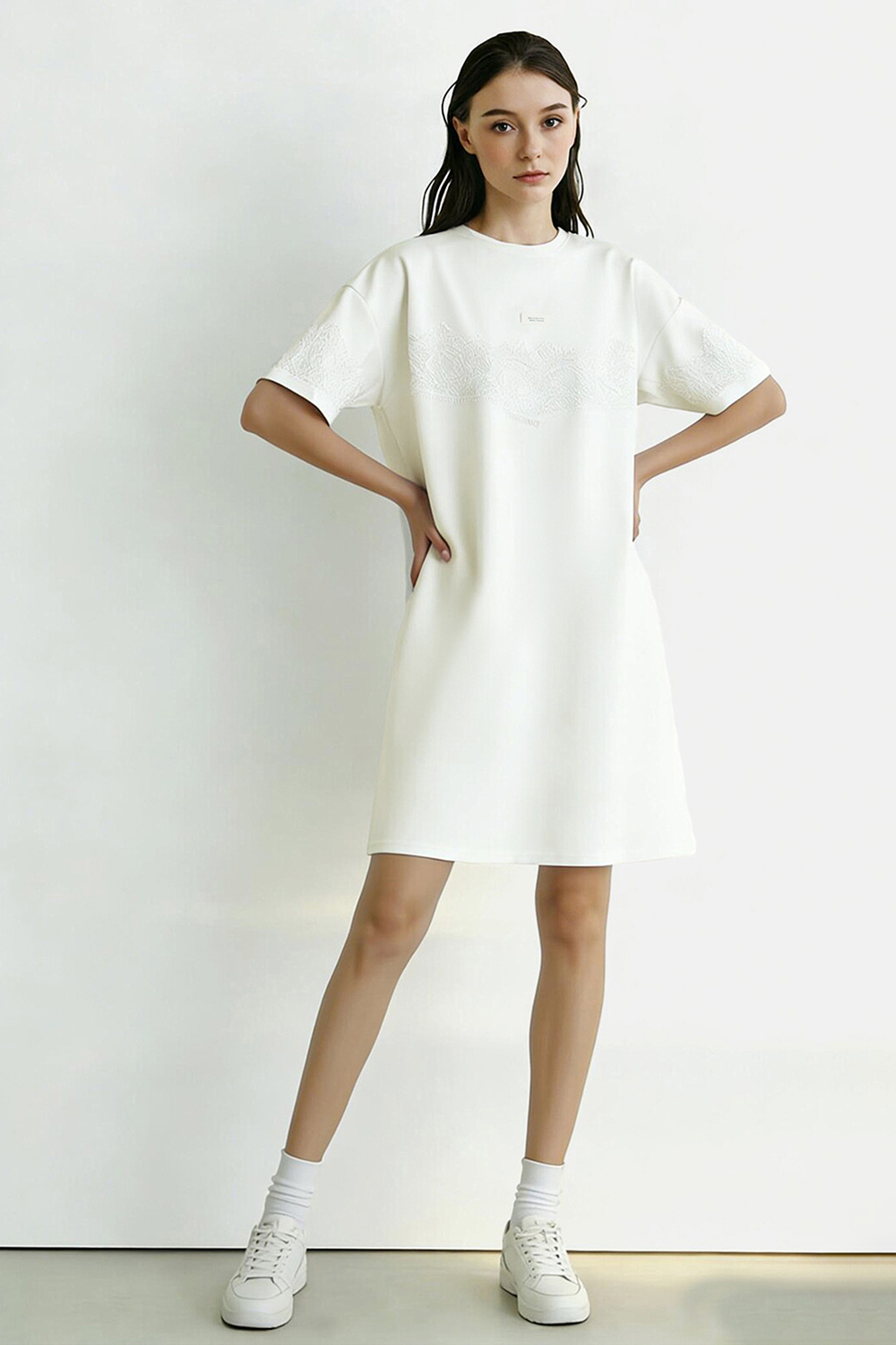 Lace Spliced Loose Dress