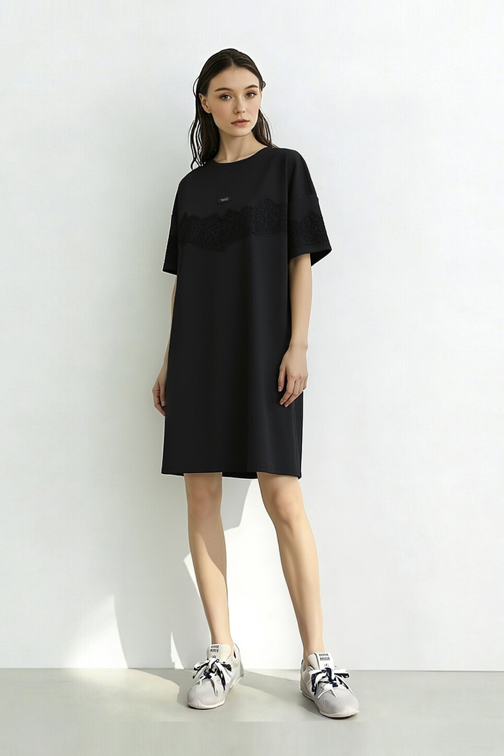 Lace Spliced Loose Dress