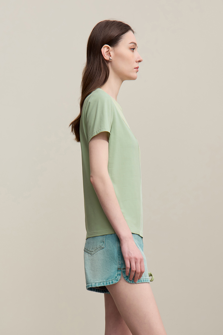 Color-blocked Crew Neck T-shirt|AMII