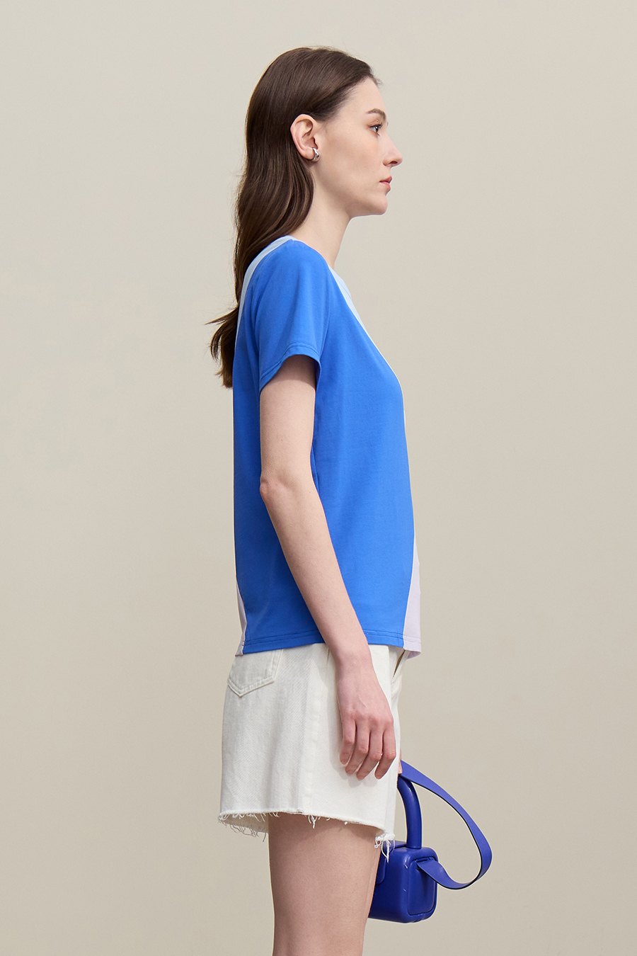 Color-blocked Crew Neck T-shirt|AMII
