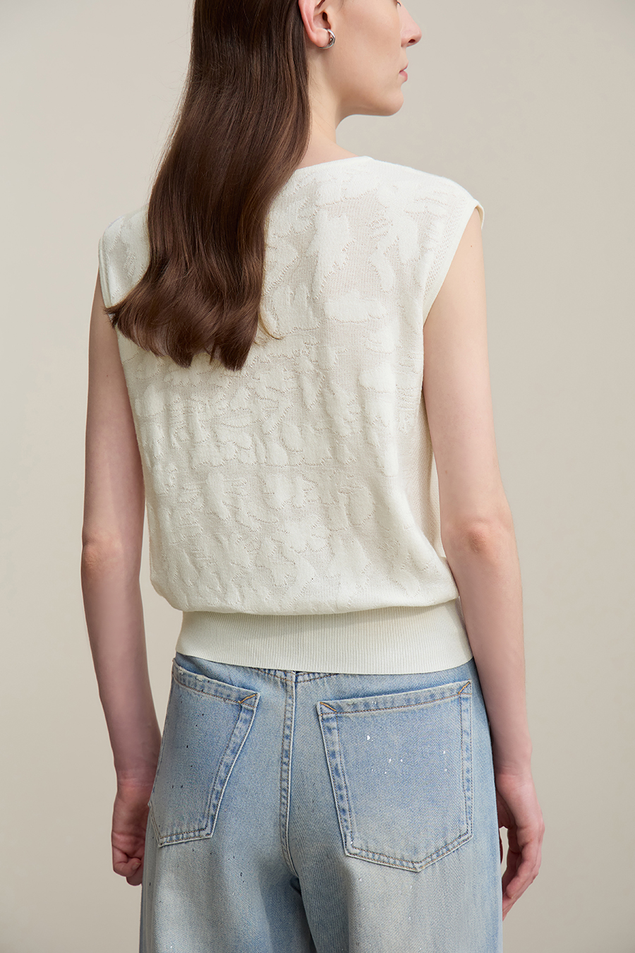 Crew Neck Jacquard Knit Sweater|AMII