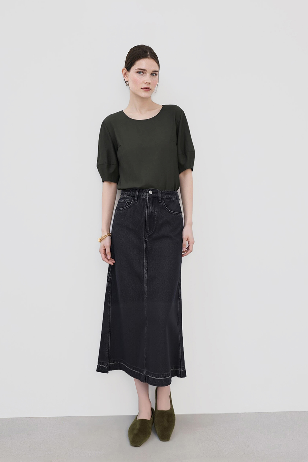 Round Neck Lantern Sleeve Shirt