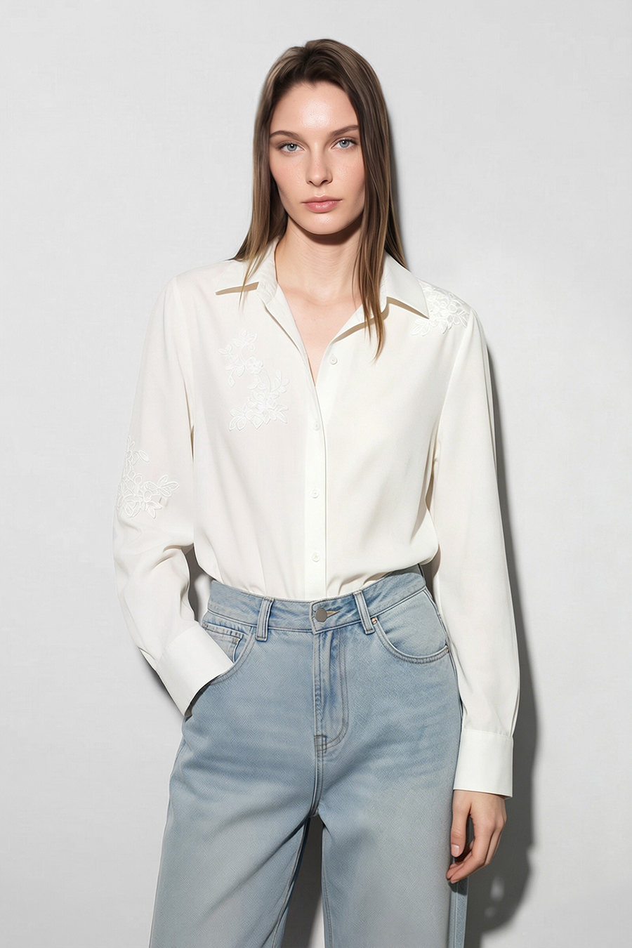 Lapel Sequin Embroidered Blouse | AMII