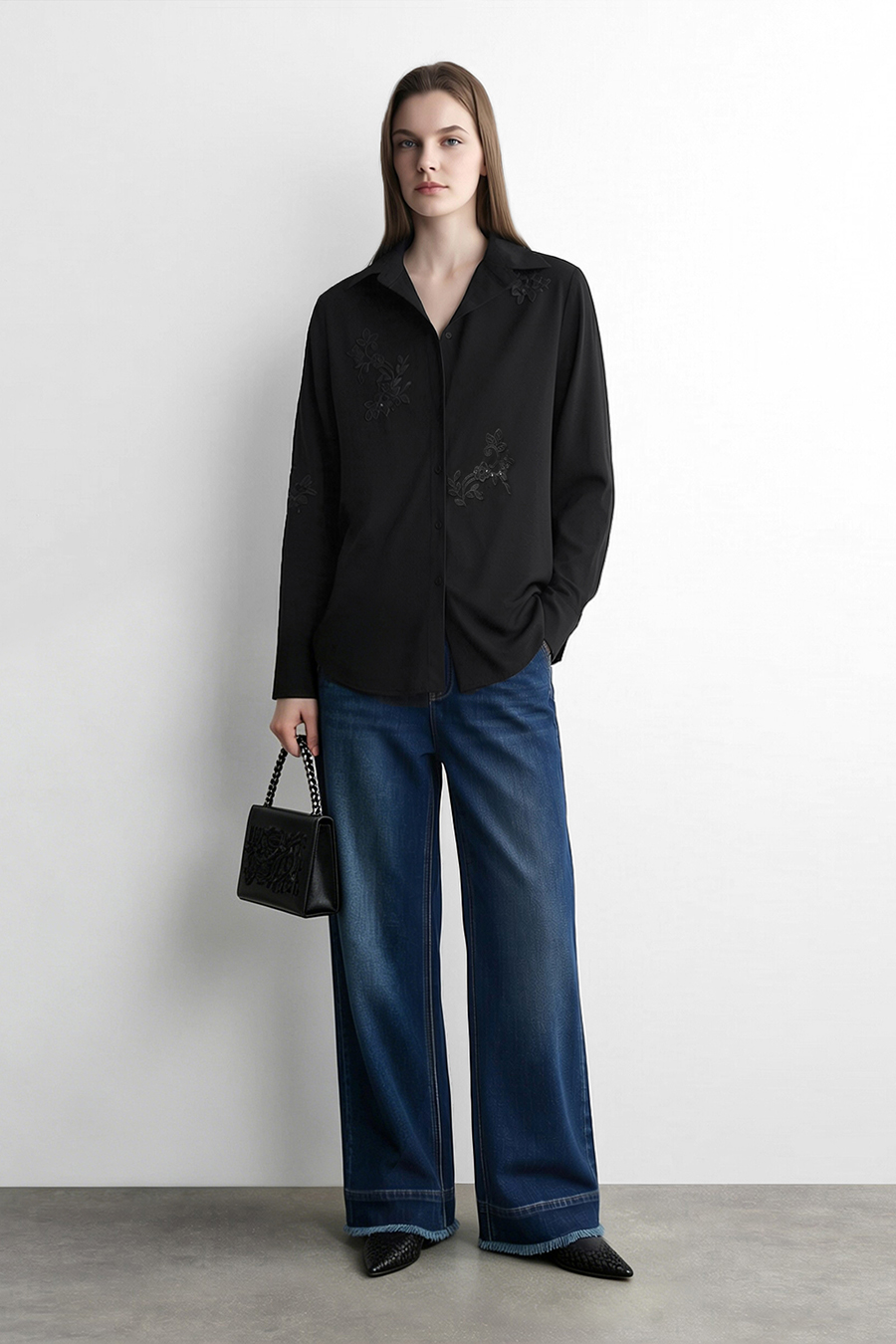 Lapel Sequin Embroidered Blouse | AMII