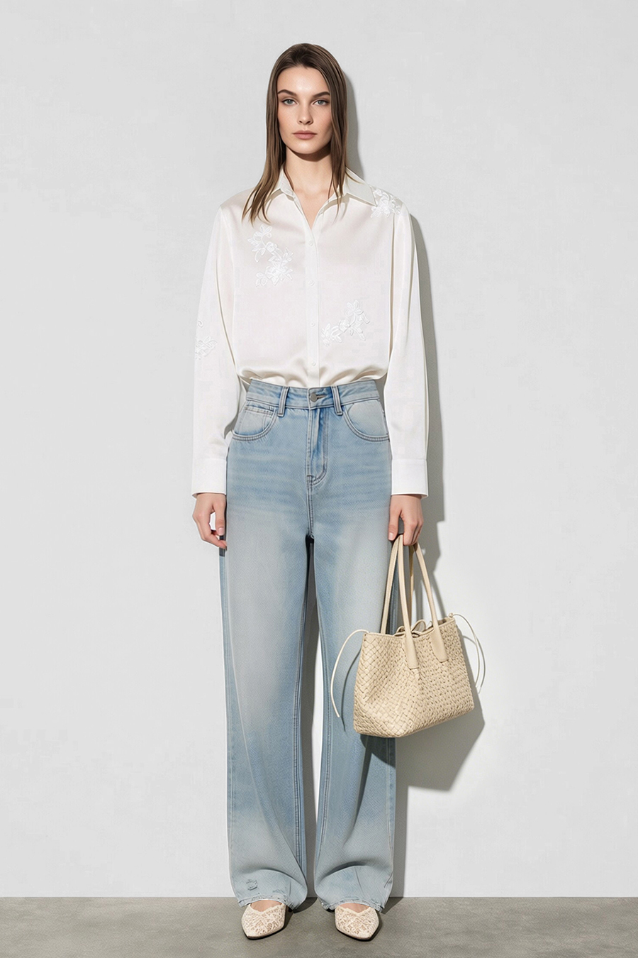 Lapel Sequin Embroidered Blouse | AMII