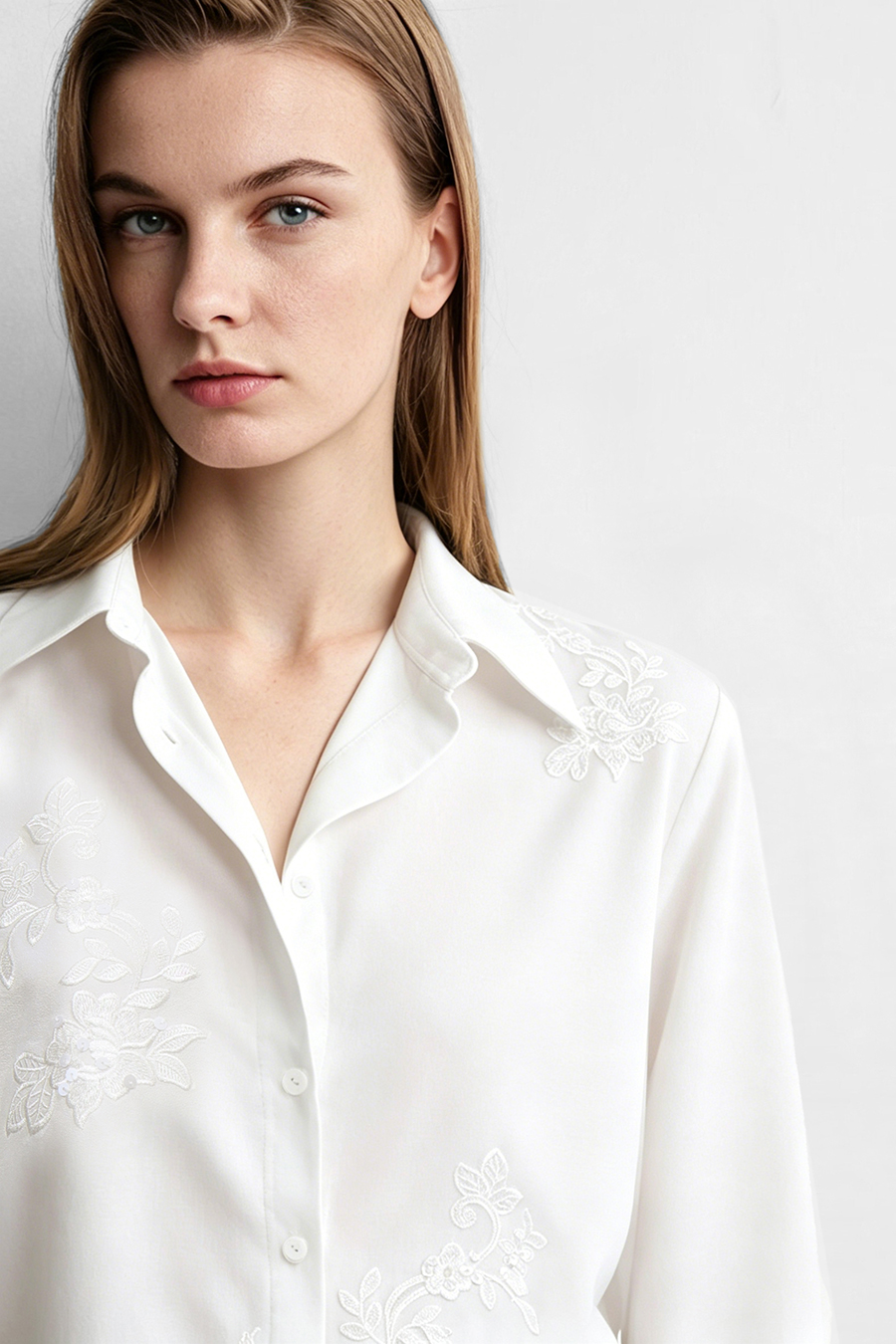 Lapel Sequin Embroidered Blouse | AMII