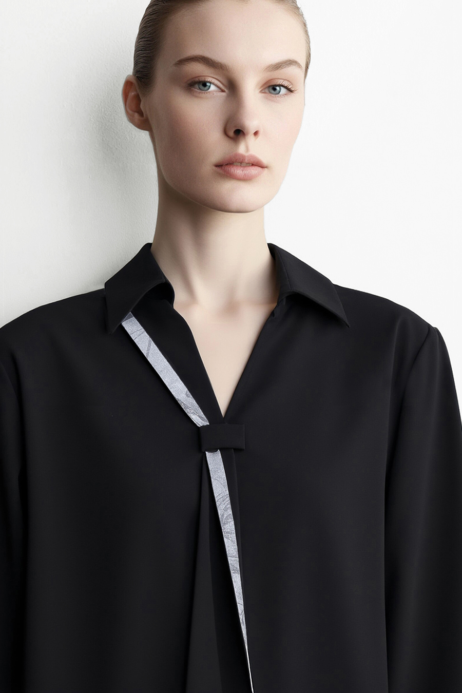 Contrast Tie Chiffon Blouse | AMII