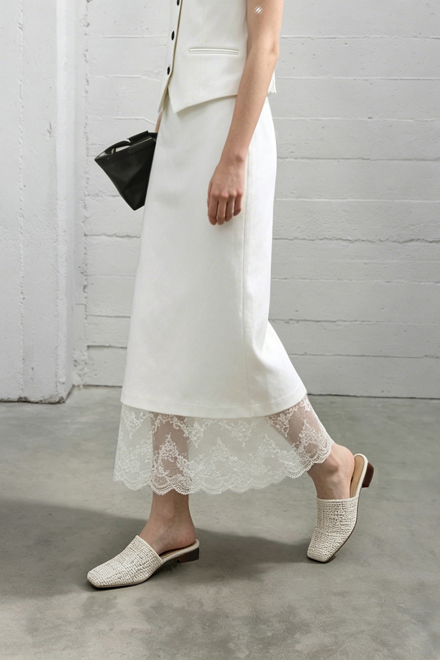Lace Panel Split Midi Skirt | AMII