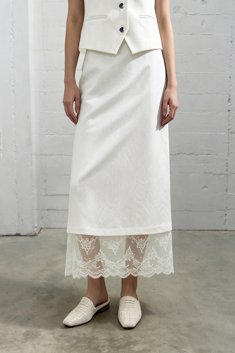 Lace Panel Split Midi Skirt | AMII