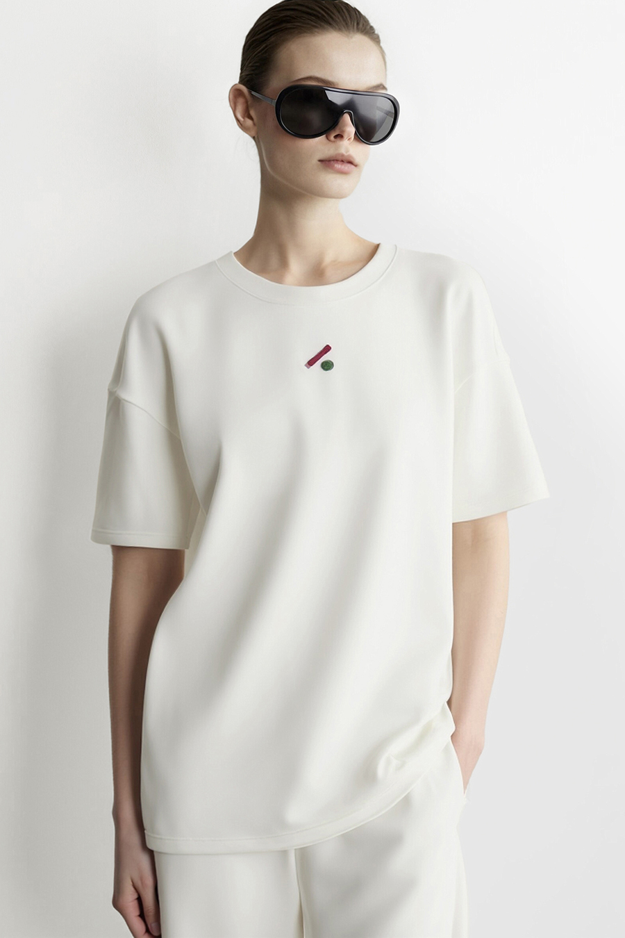 Embroidered Air Layer Tee | AMII