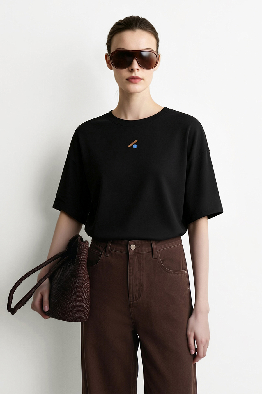 Embroidered Air Layer Tee | AMII