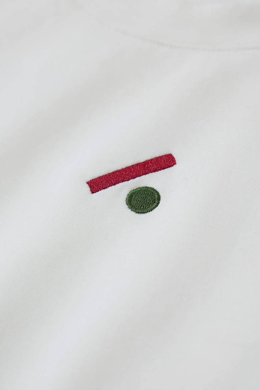 Embroidered Air Layer Tee | AMII