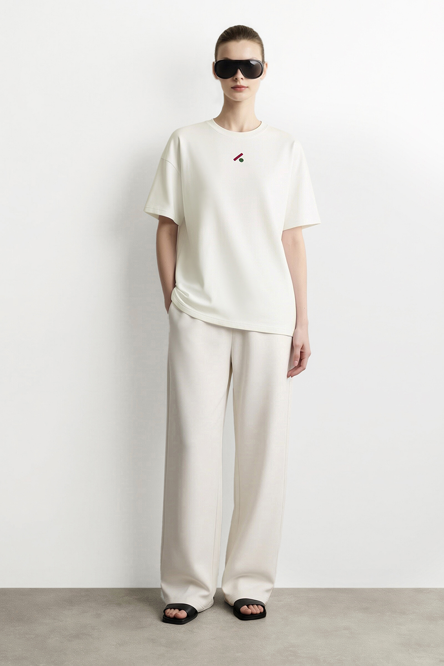 Embroidered Air Layer Tee | AMII