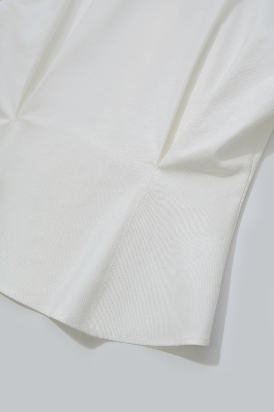 Lapel Shirt with Metal Buttons|AMII