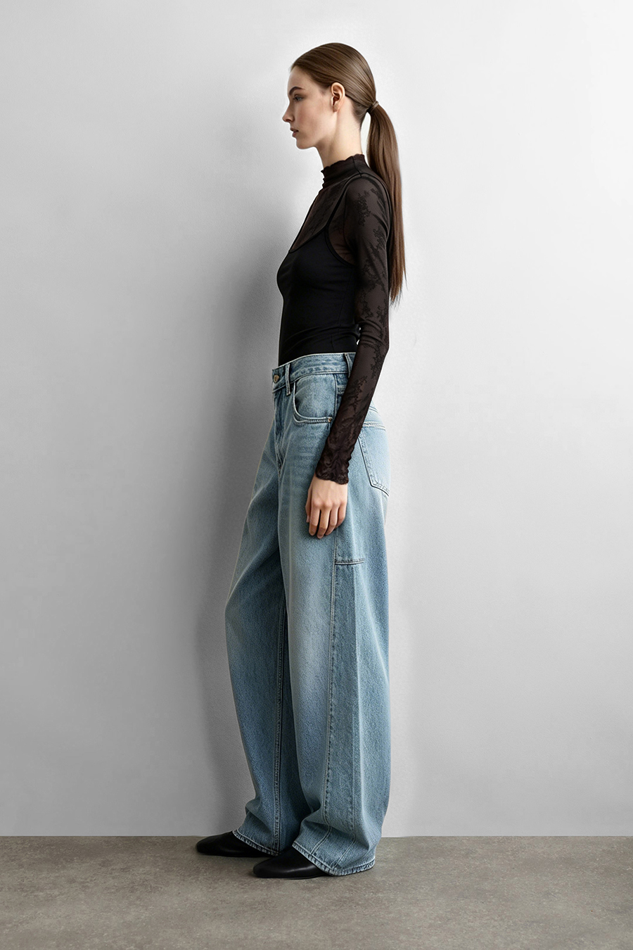 Jacquard Lace Slim-Fit Tee | AMII