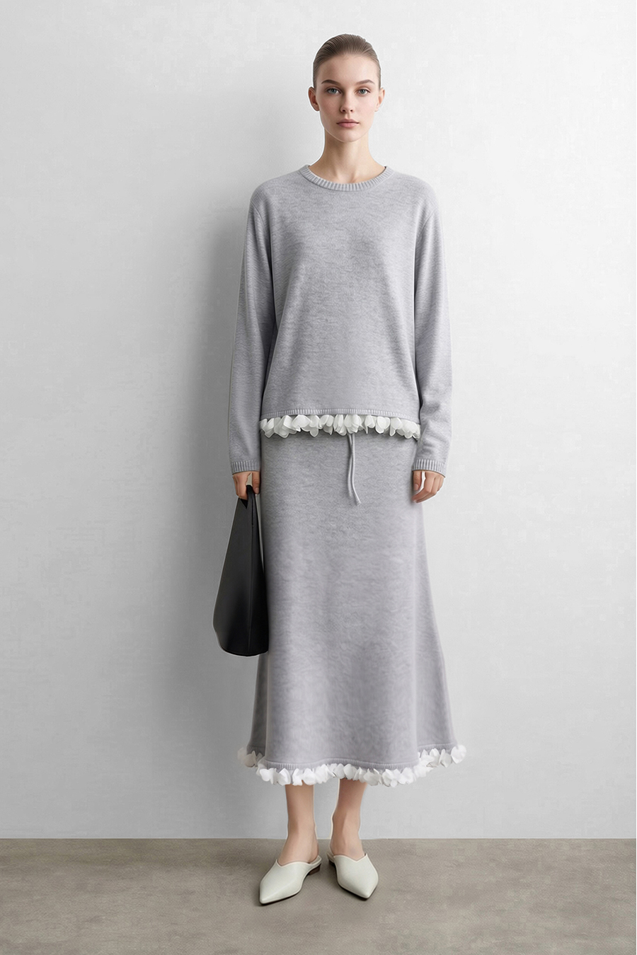 Petal Lace Crew Neck Sweater|AMII
