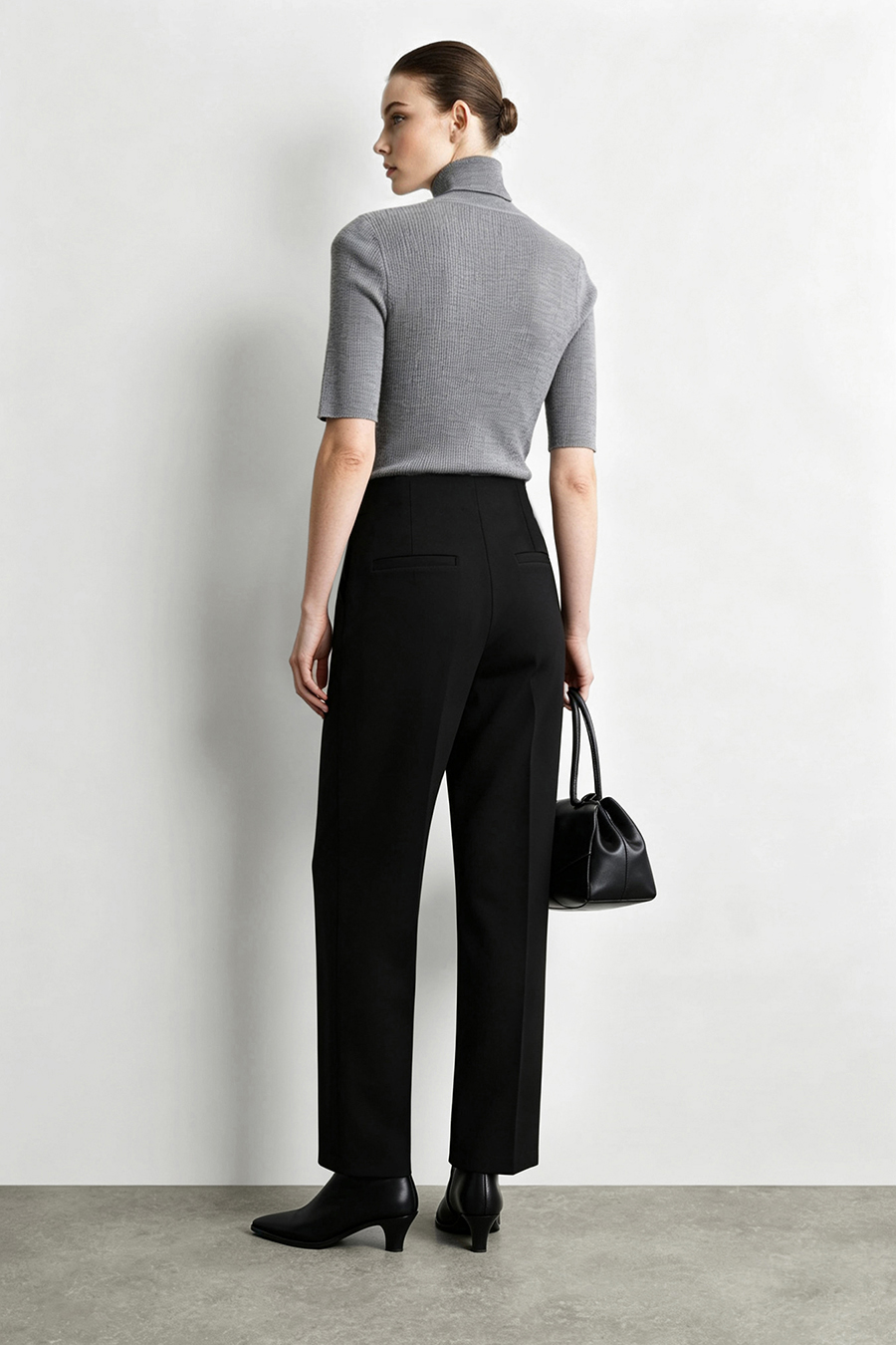 Commuter Tapered Casual Pants | AMII