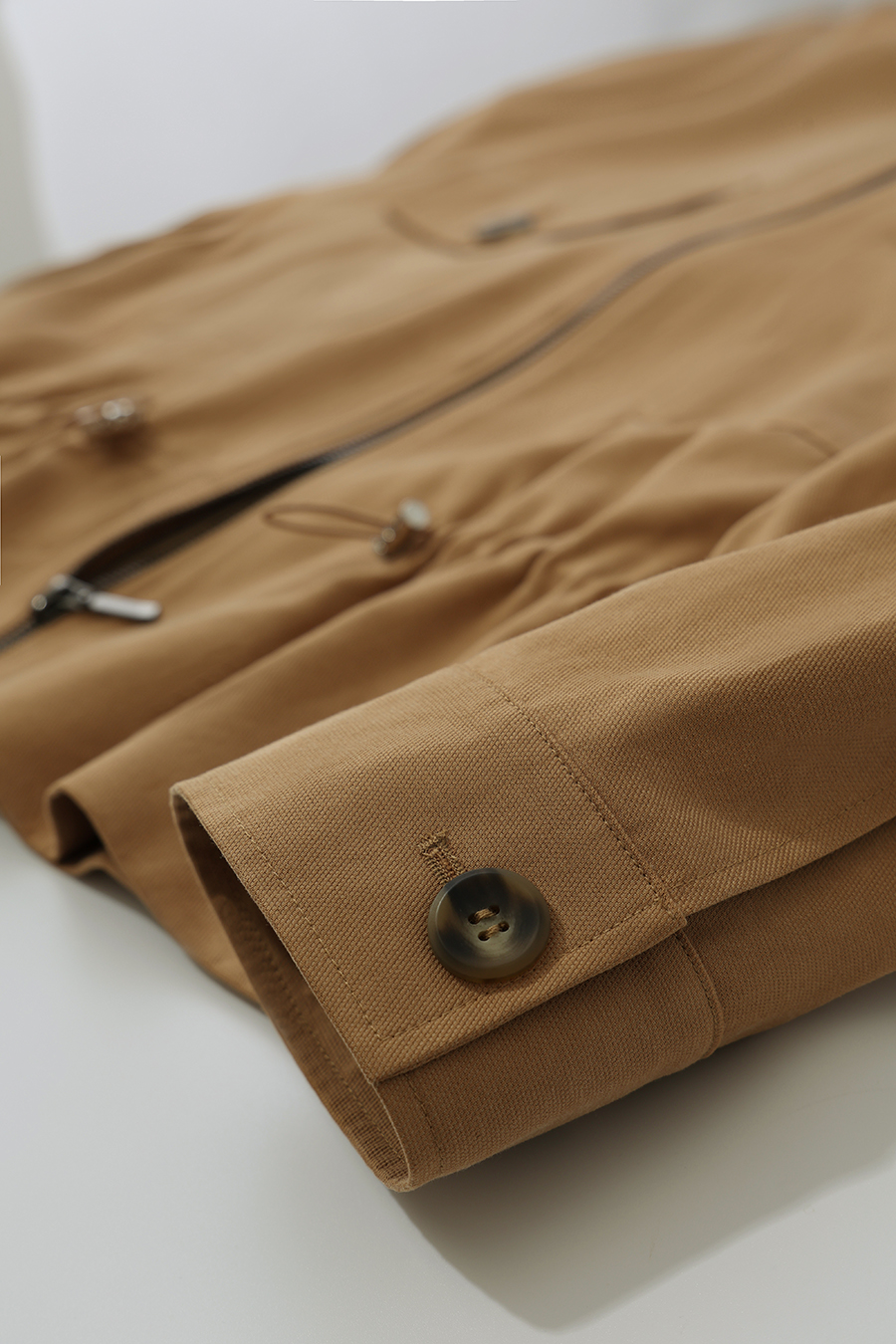 Contrast Leather Collar Zip Jacket | AMII
