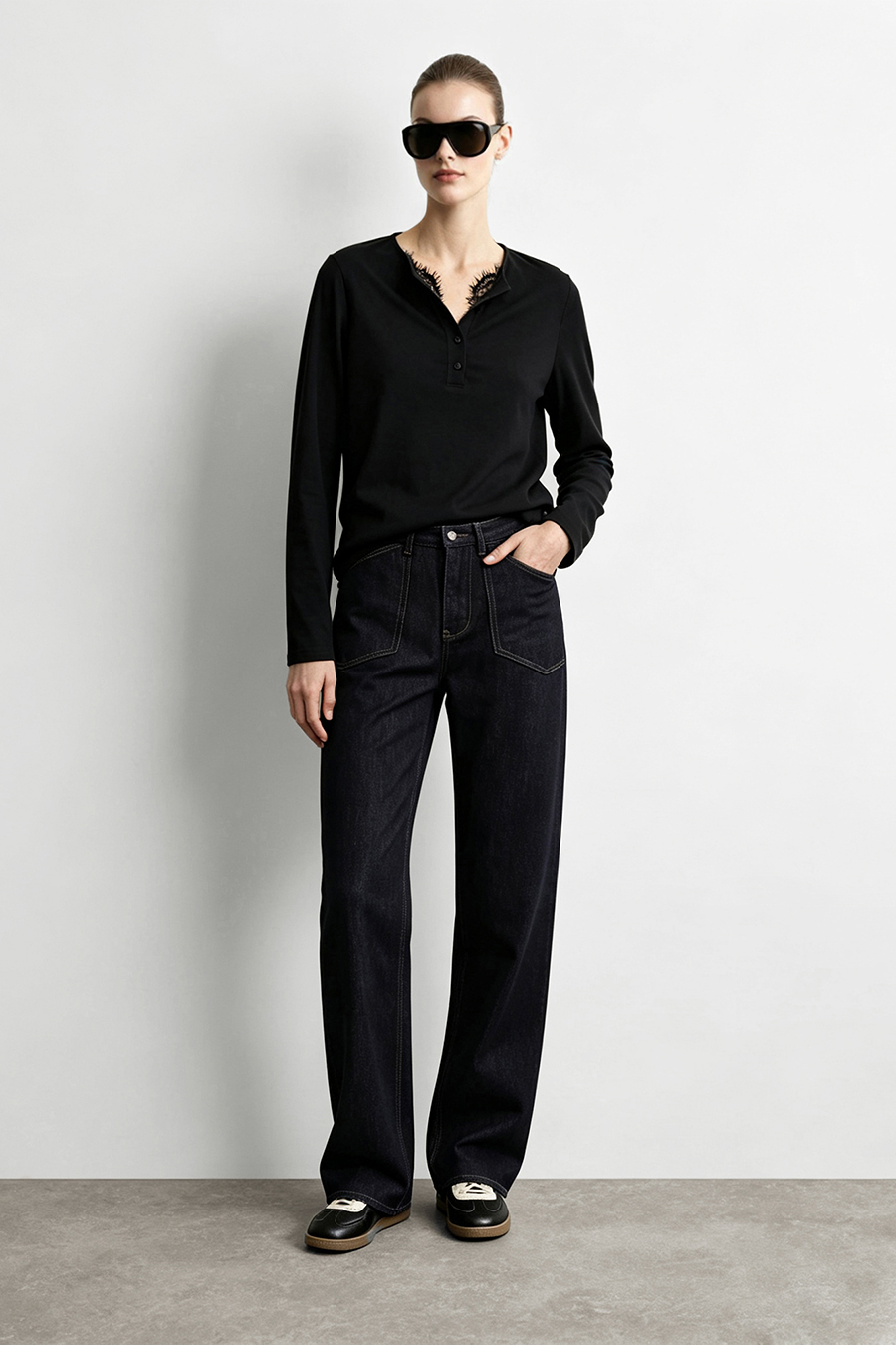 Half Placket Lace Spliced T-Shirt | AMII