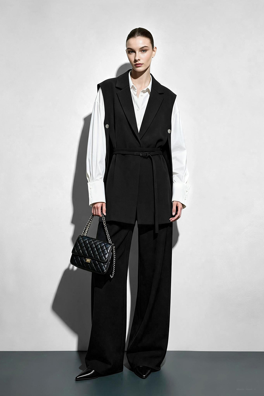 Belted Notch Lapel Vest|AMII