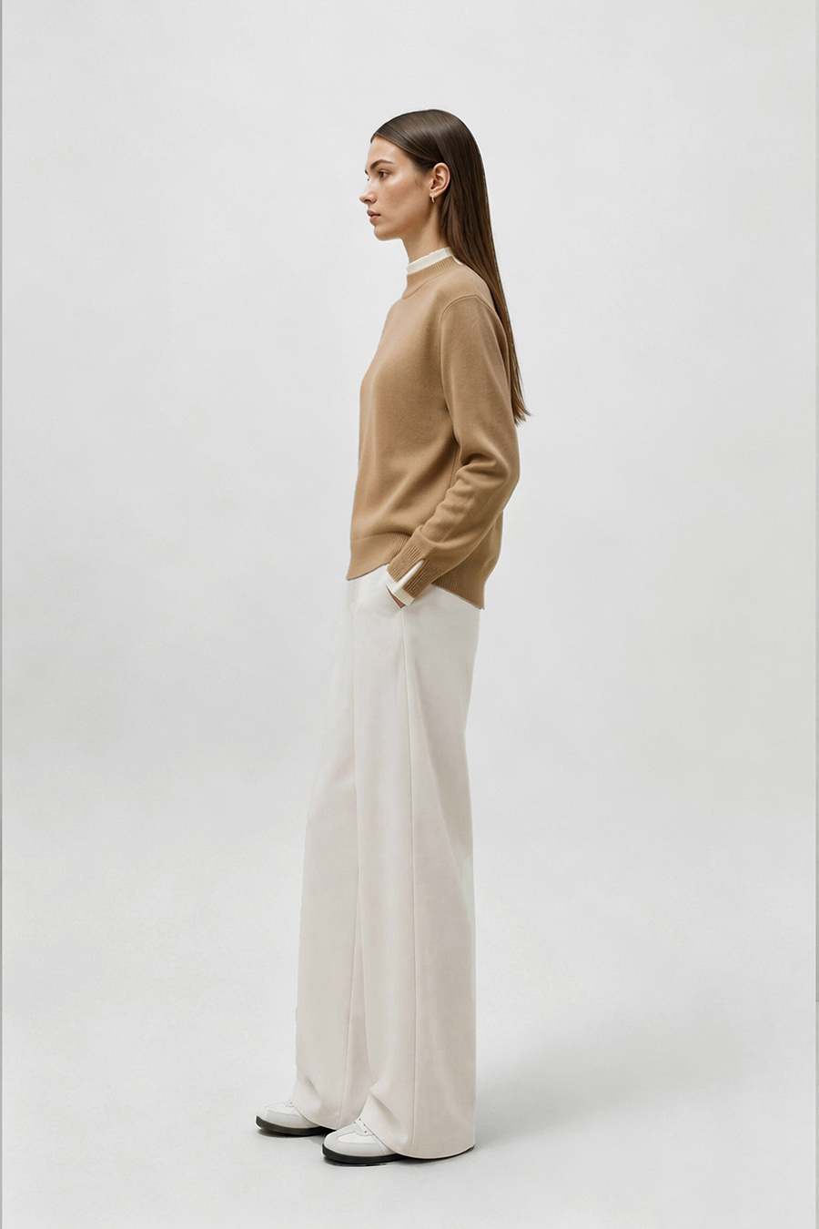 Faux-Layer Color-Block Sweater|AMII