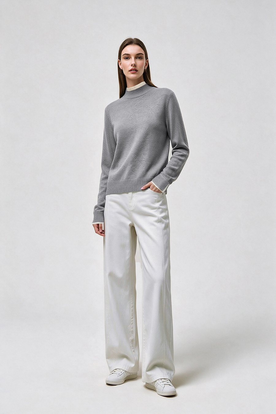 Faux-Layer Color-Block Sweater|AMII