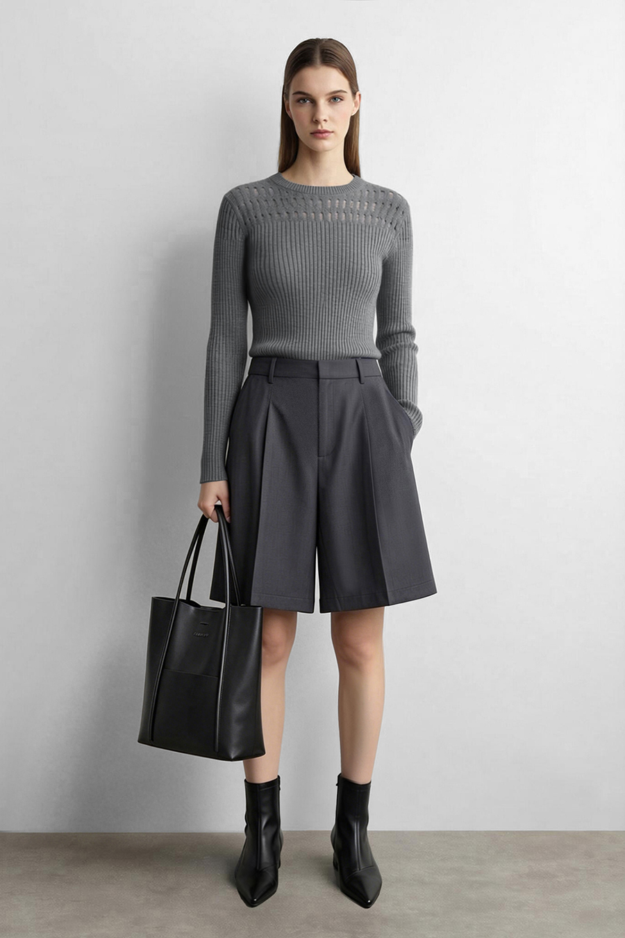 Crew Neck Cutout Slim Knit Sweater | AMII