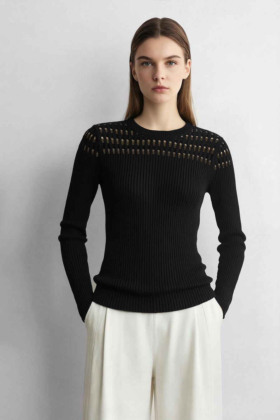 Crew Neck Cutout Slim Knit Sweater | AMII