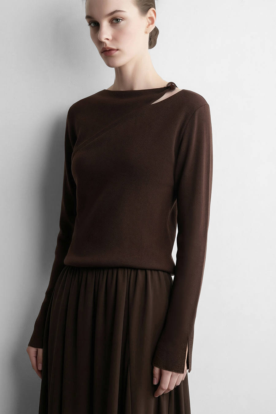 Asymmetric Twist Cutout Knit Top | AMII