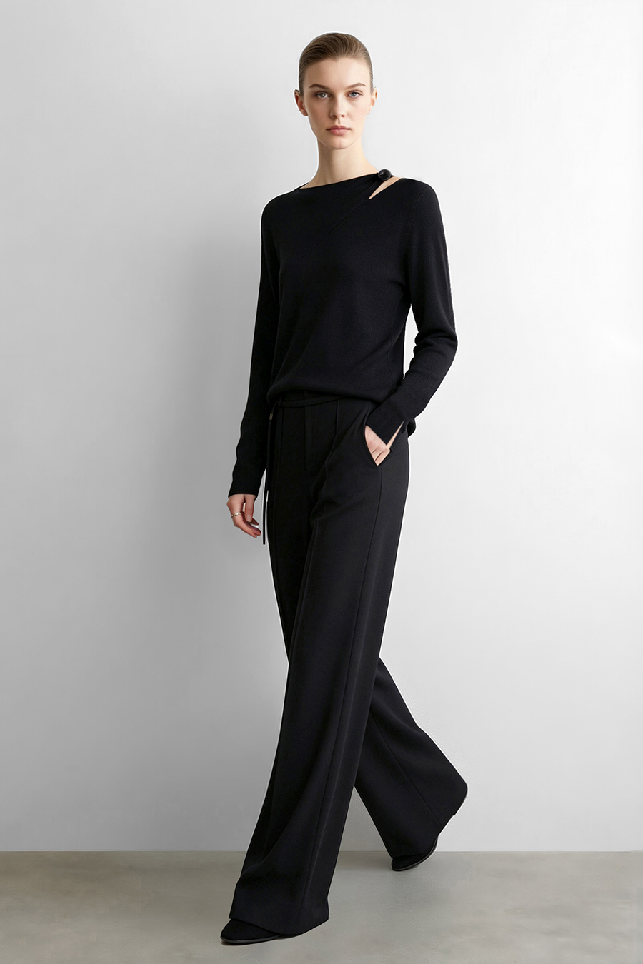 Asymmetric Twist Cutout Knit Top | AMII