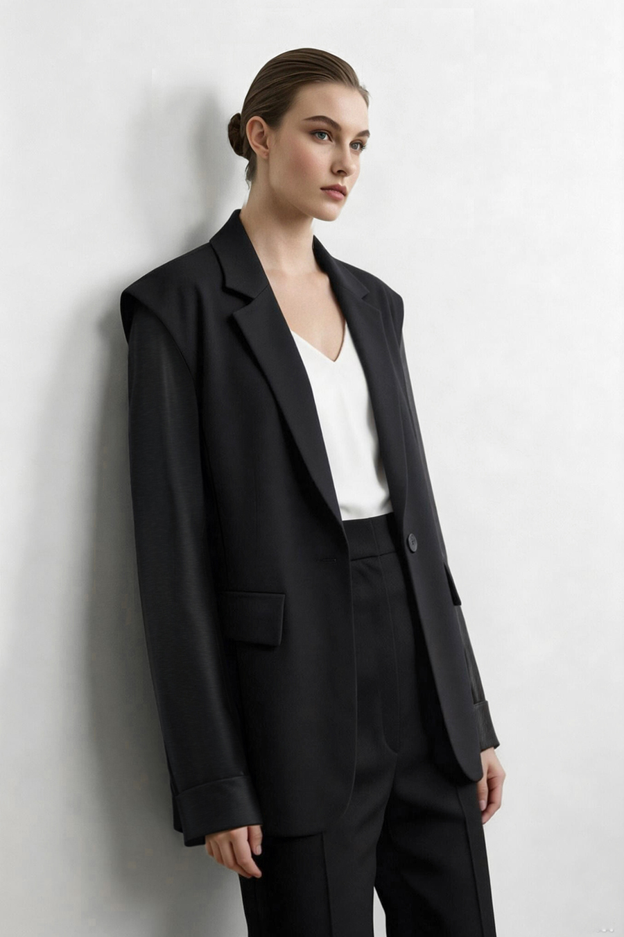 Contrast Satin-Paneled Blazer|AMII
