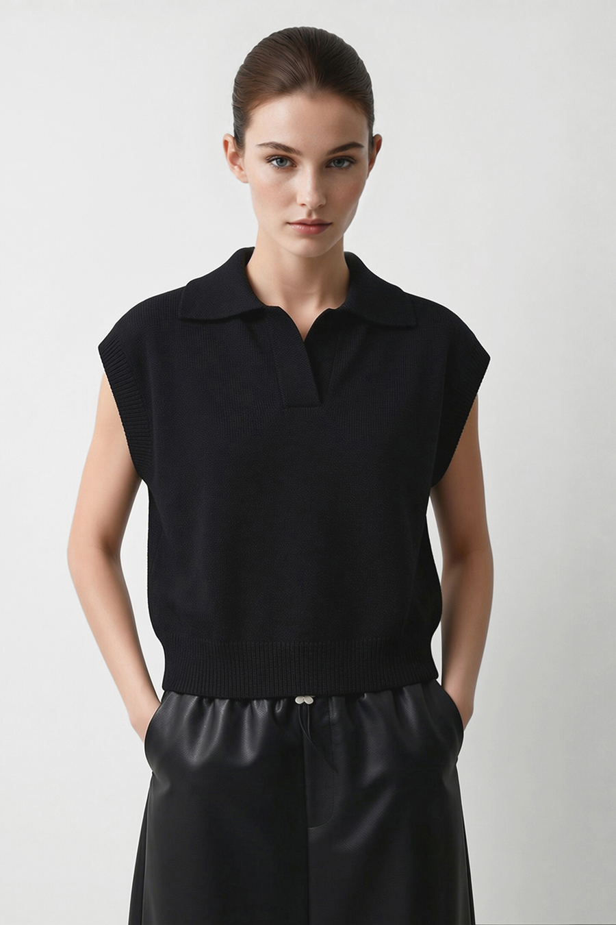 Polo Collar Knit Vest | AMII