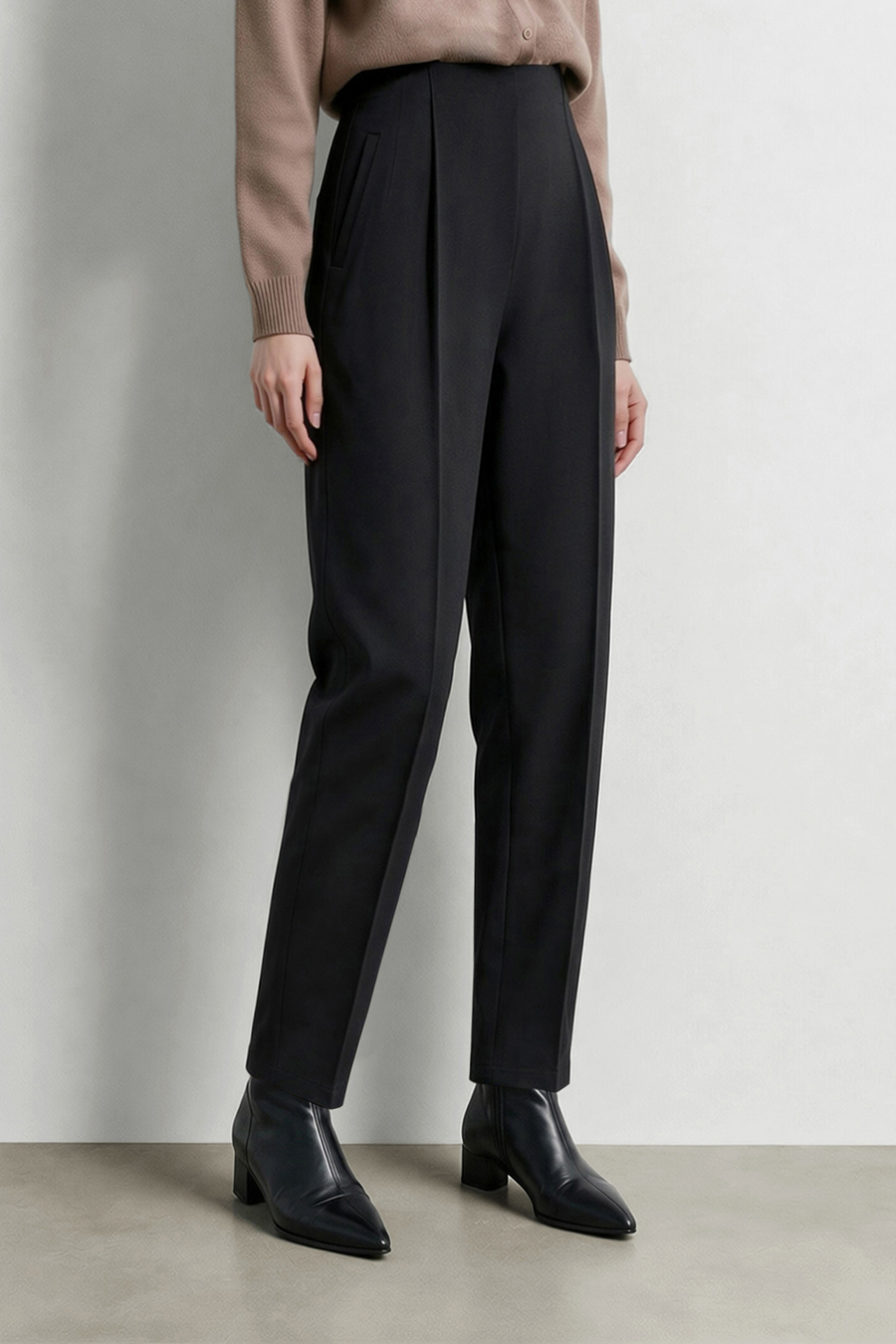 Pin‑Tuck Pleat Tapered Casual Pants|AMII