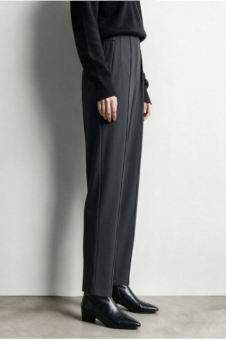 Pin‑Tuck Pleat Tapered Casual Pants|AMII