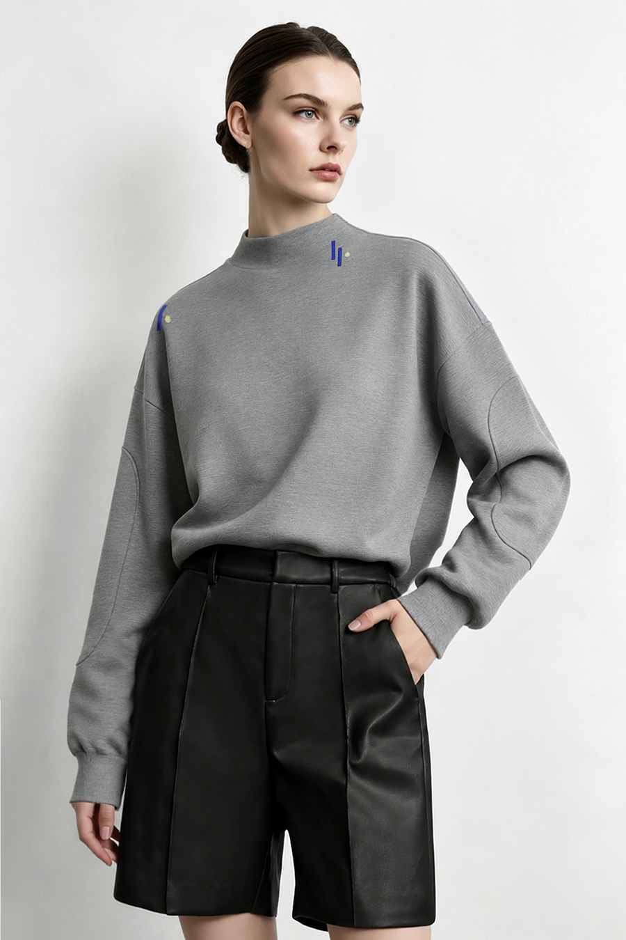 Color‑contrast embroidered drop‑shoulder hoodie|AMII