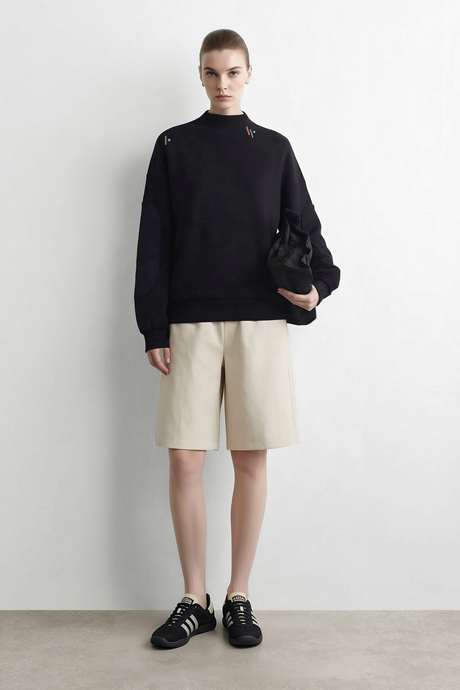 Color‑contrast embroidered drop‑shoulder hoodie|AMII