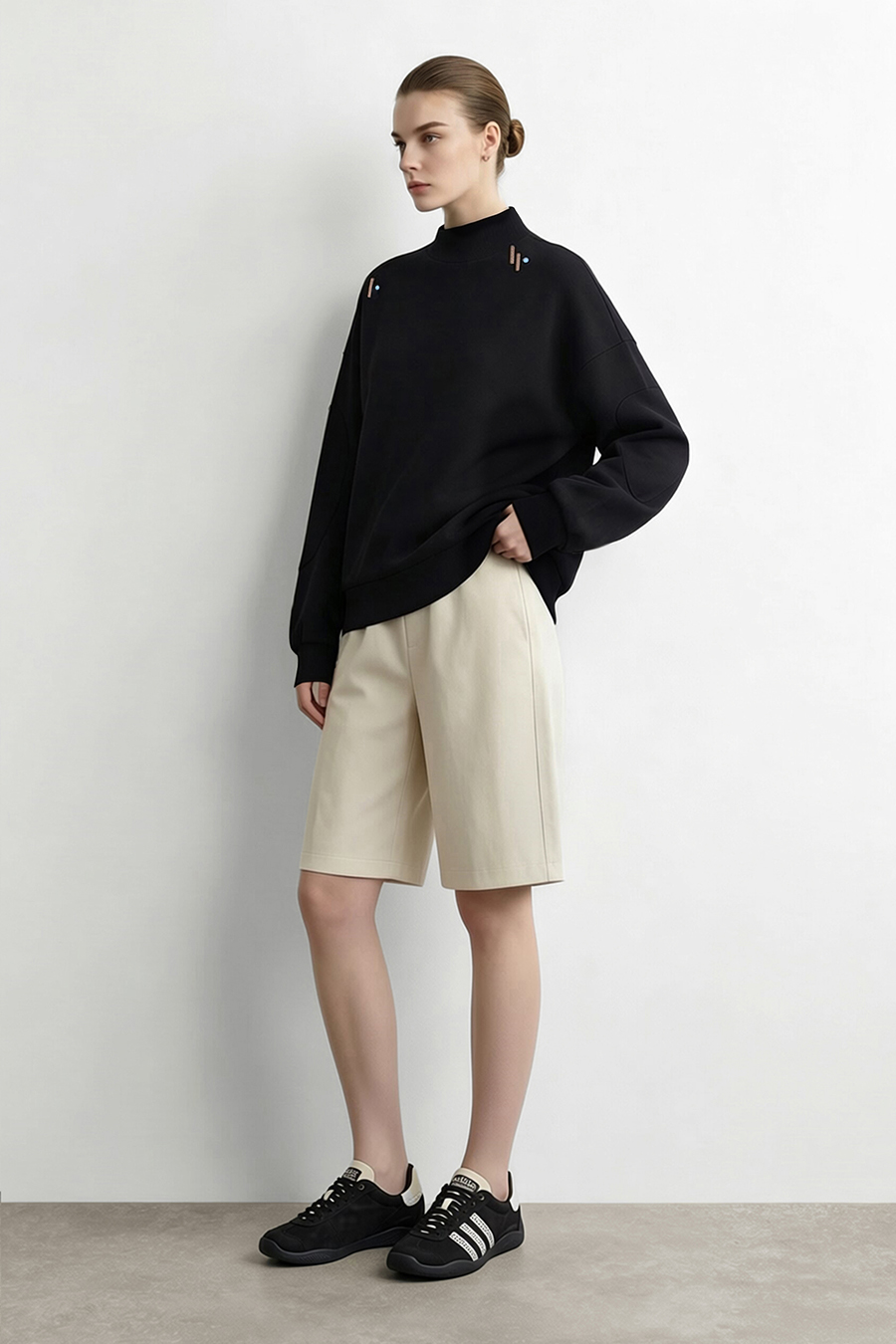 Color‑contrast embroidered drop‑shoulder hoodie|AMII