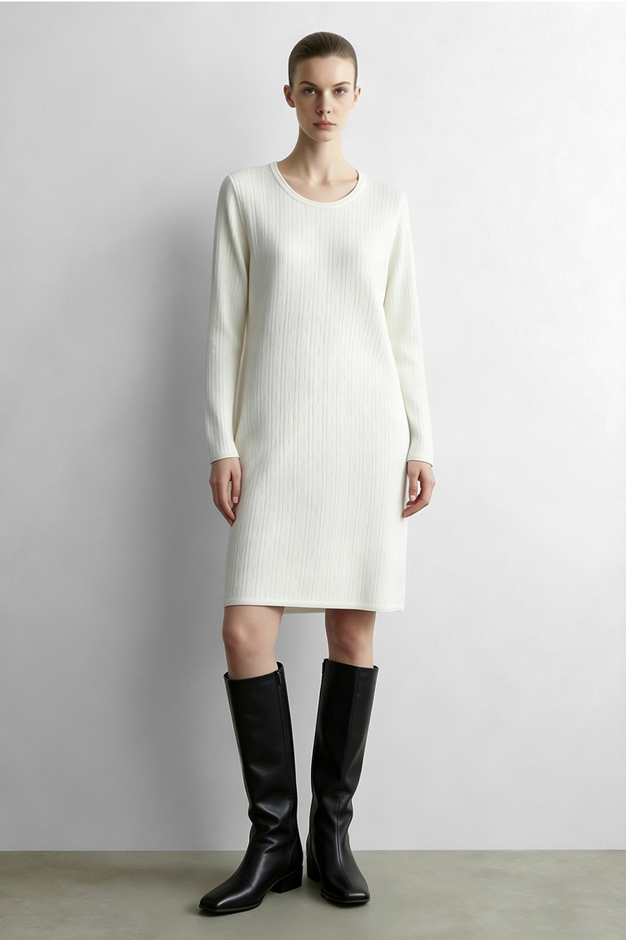 Round U-Neck Knit Dress|AMII