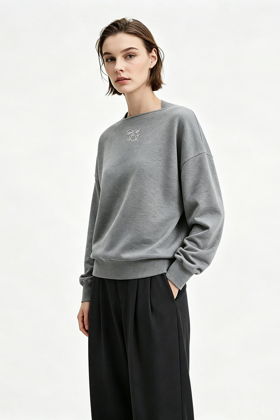 Script letter embroidered hoodie|AMII