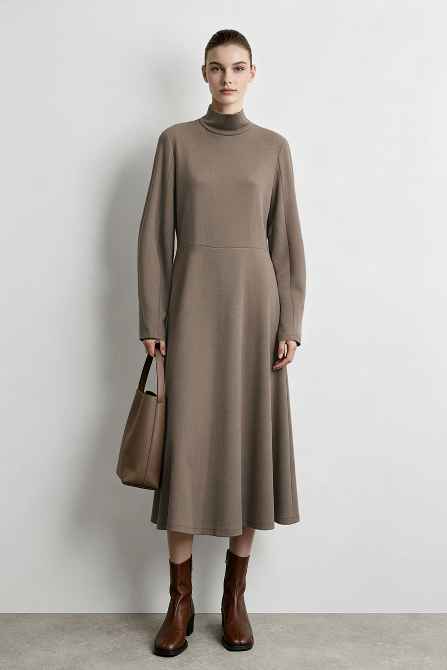 Mock Neck Waist-Cinching Dress|AMII