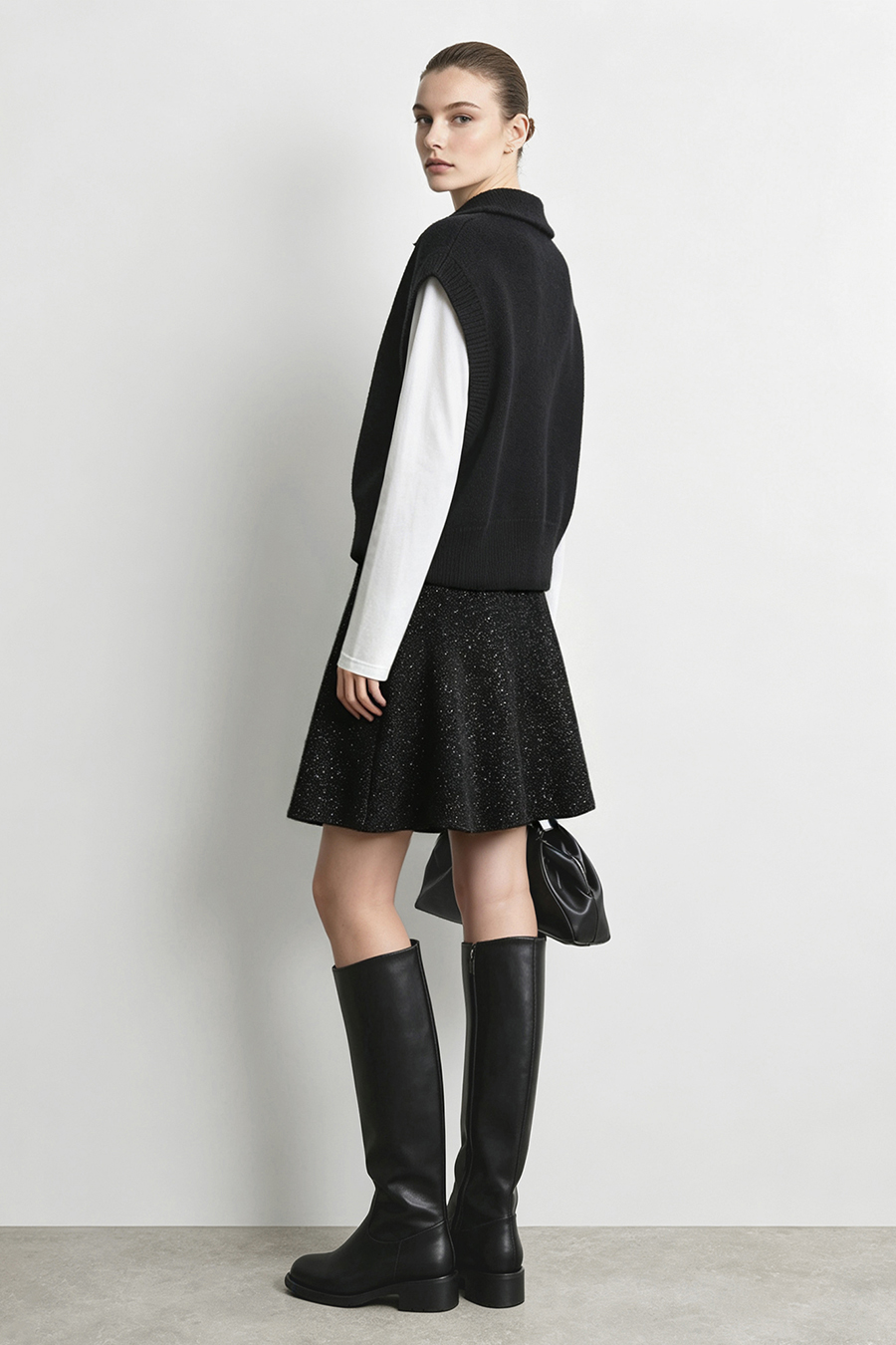 Sequin Floral Velvet Skirt|AMII